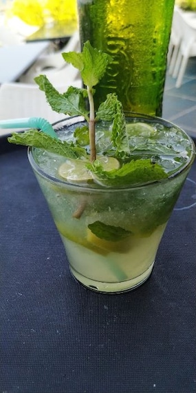 L Aqua Bar_4